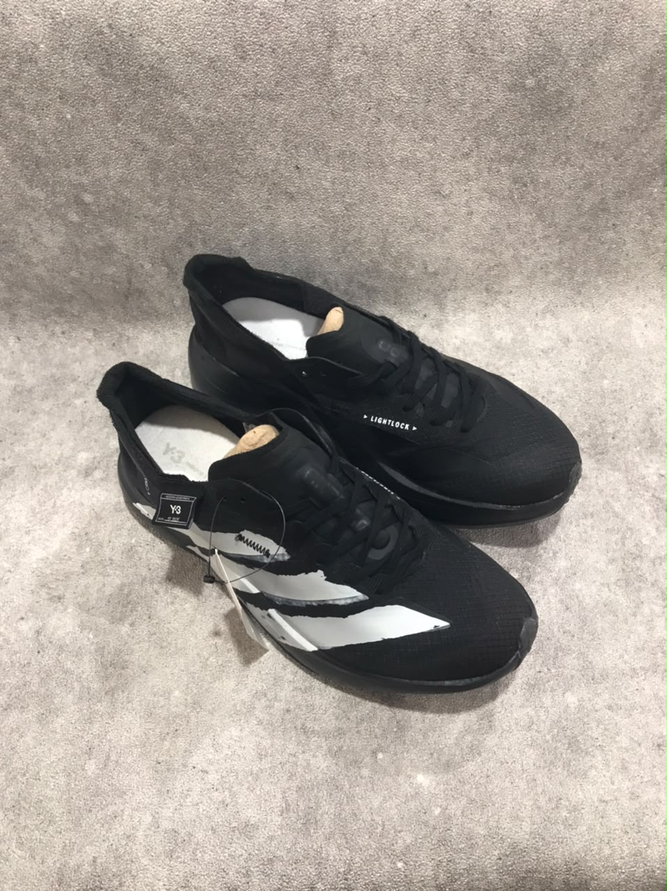 ADIDAS ADIZERO ADIOS PRO 4 Y3 BLACK WHITE  - Running di toko sepatu Situbondo