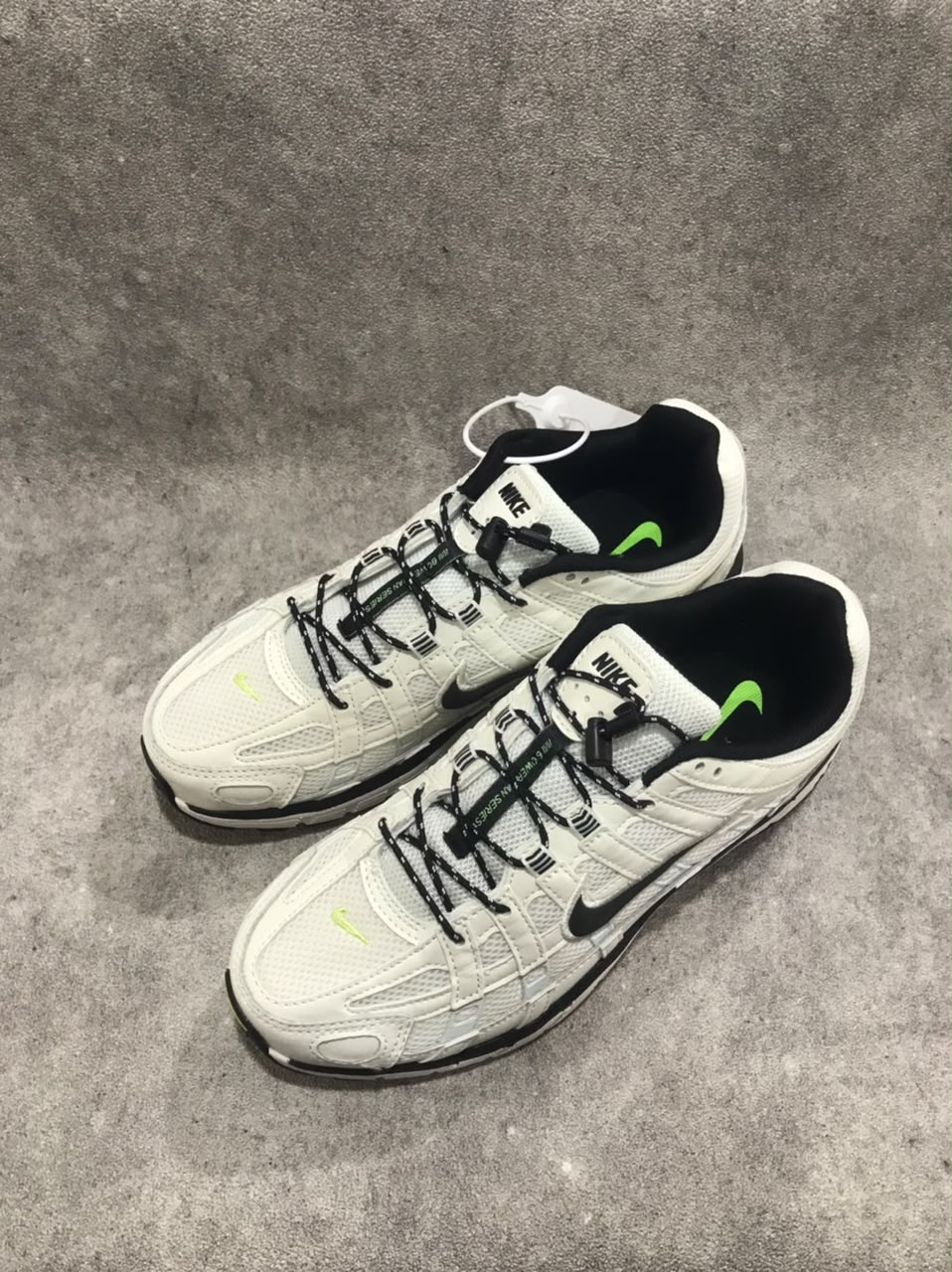NIKE P 6000 BROKEN WHITE di Berlimpahshoes Situbondo