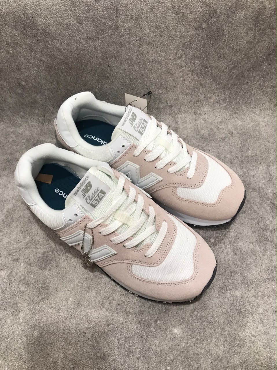 NB CLASIC 574 PECH di Berlimpahshoes Situbondo